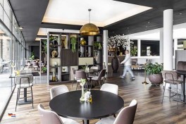 Hotel Horst gelegen am Wasser in Limburg Holland