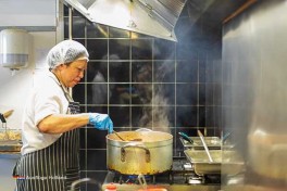 Original Indonesisches essen in den Niederlanden