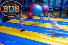BUB Größter und schönster Indoor-Spielplatz in Holland