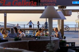 Italienisches Restaurant La Galleria am Boulevard in Scheveningen Holland