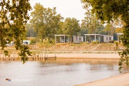 Ferienwohnung am Wasser in den Niederlanden