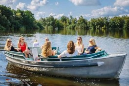 Rundfahrten und Bootsverleih in Giethoorn
