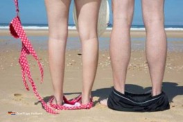 Dünendorf Schoorl an der niederländischen Küste in der Provinz Nordholland mit FKK Strand