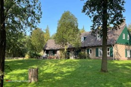 Geräumige Gruppenunterkunft in Holland – De Wolfskuil