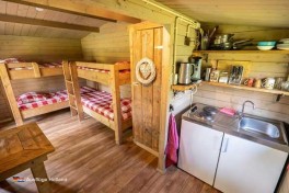 Wanderhütte nahe Schloss Dankern