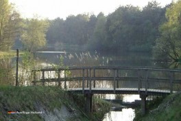Campingplatz mit Fischteich in Holland
