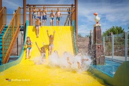 Rutschen Schwimmbad Camping Zeeland Holland