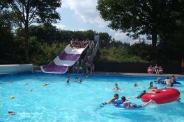 Camping Campingplatz mit Schwimmbad Holland Niederlande