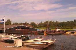 Bootsvermietung in Giethoorn Holland